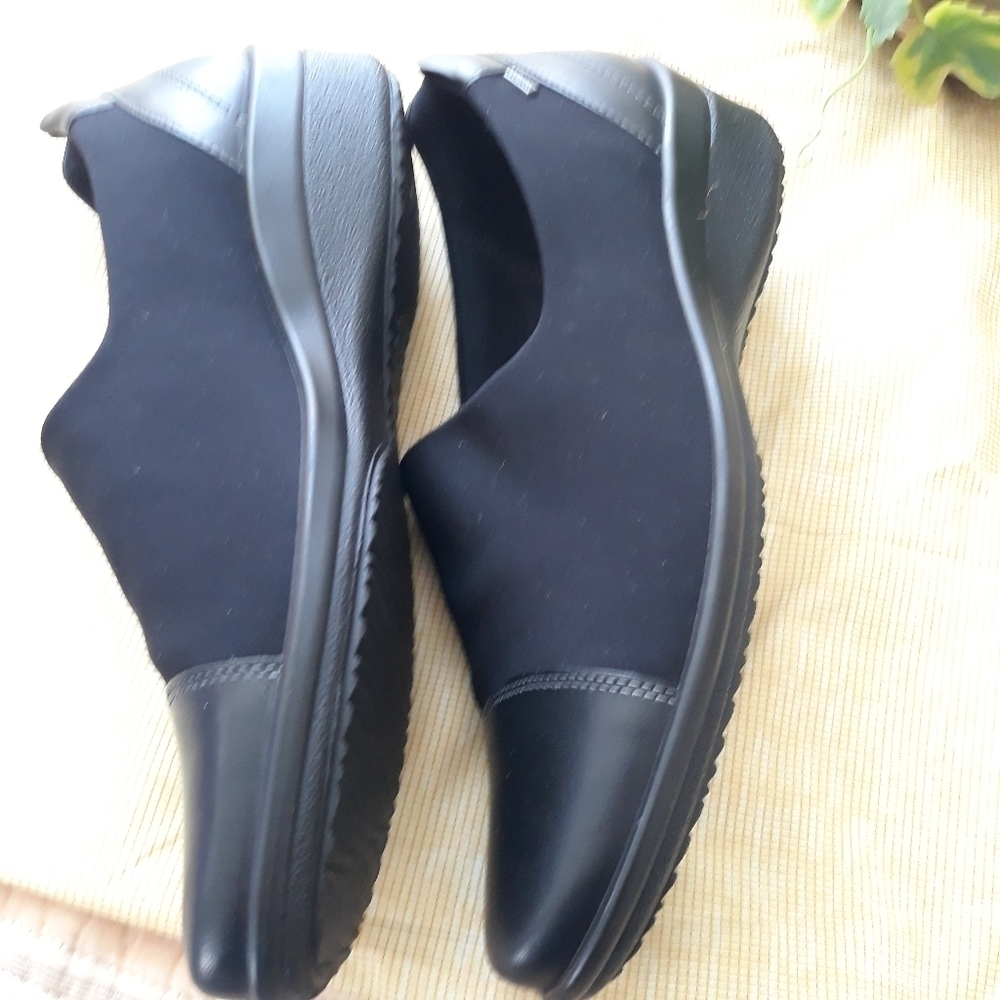 Ecco soft shock point black women's shoes size 41 - Picture 2 of 8
